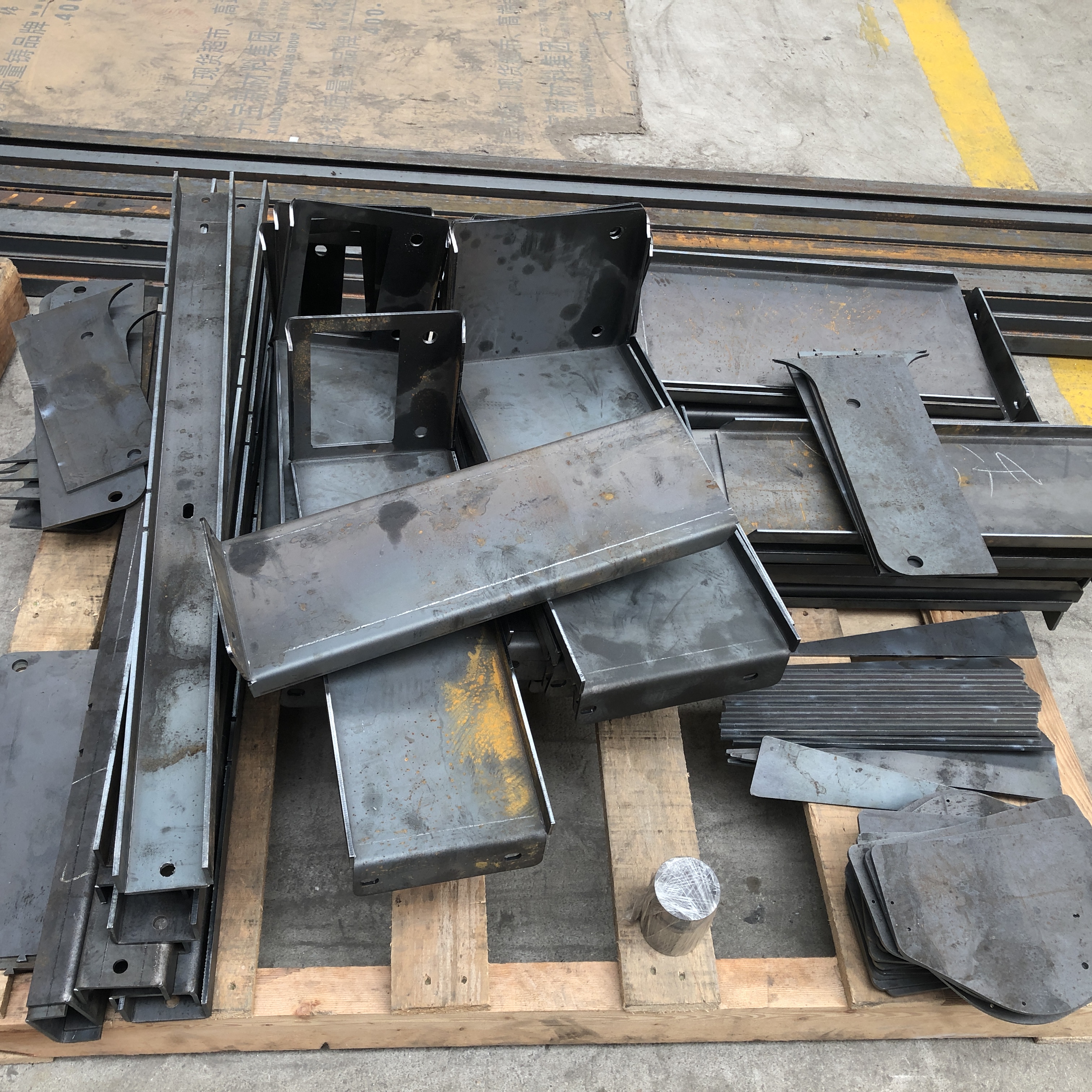 羅密歐公司鈑金件 羅密歐公司鈑金件